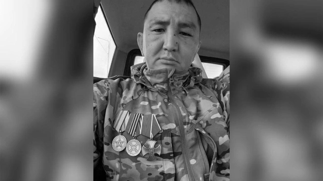 Источник: <!--noindex--><a href="https://pikabu.ru/story/chlenyi_yekipazha_legendarnogo_tanka_alesha_tuta_boets_bootura_i_komandiryi_kto_oni_yakutskie_geroi_rossii_14255105?u=http%3A%2F%2FGtrksakha.ru&t=Gtrksakha.ru&h=5897035d699a83062ca35b88a34308237a278c65" title="http://Gtrksakha.ru" target="_blank" rel="nofollow noopener">Gtrksakha.ru</a><!--/noindex-->