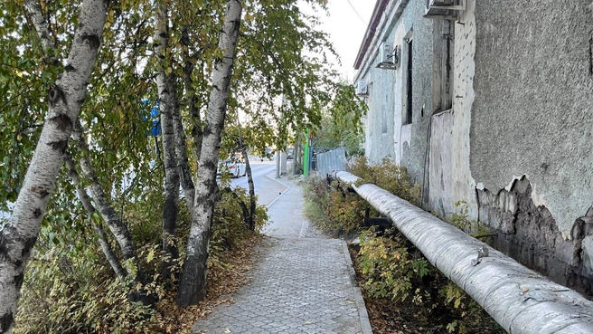 Тротуар по улице Чернышевского