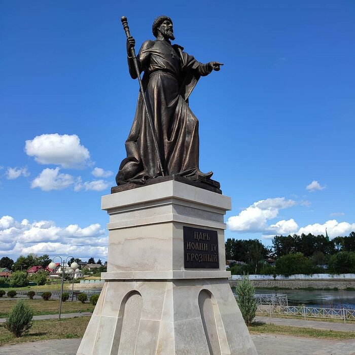Памятник Ивану IV "Грозному" в городе Александров Владимирской области.