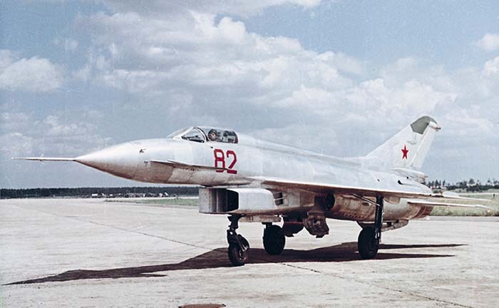 Е-8/2