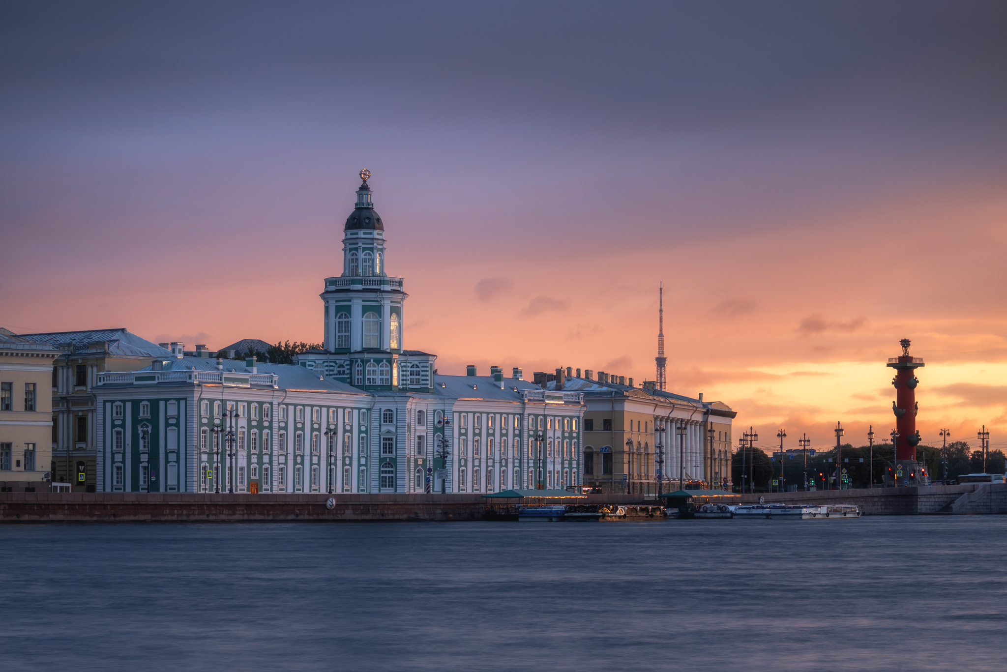 Morning in St. Petersburg - My, Landscape, The photo, Beautiful view, Saint Petersburg, Neva, Kunstkamera, Rainbow, Morning, Sunrises and sunsets, dawn, Summer, Longpost