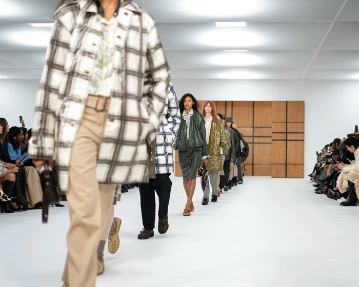 Показ Burberry весна-лето 2027