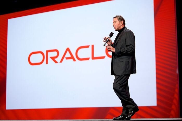 Oracle подстраховалась форс-мажором на дата-центре Stargate — и рынок снова вспомнил про её долги