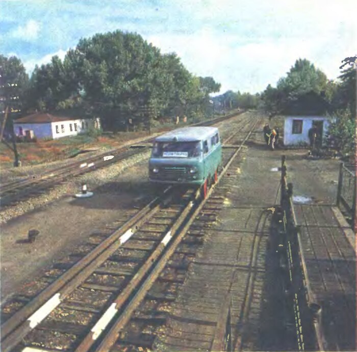 "Юный техник" №7 за 1972 г.