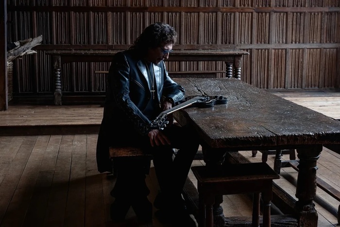 TONY IOMMI (ex-BLACK SABBATH) с новым синглом *Stormwatcher* из альбома "From the Dark" 2026 года (выход октябрь) HEAVY METAL/DOOM METAL