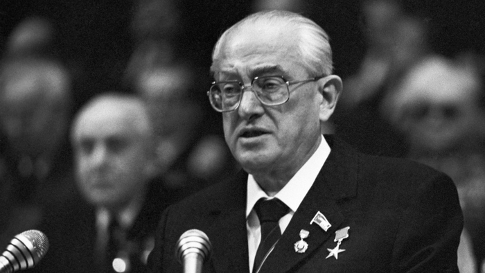 Юрий Андропов