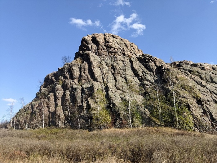 Достопримечательности Челябинской области. Синий Шихан (Синий камень). Фото: Аркадий Шохин
